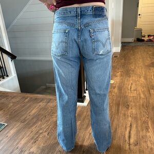 Vintage LEVI'S 501 Original distressed jeans. Mid Rise Blue Denim Size W 30 L 32